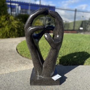 Terrazzo Hands Black 60cm
